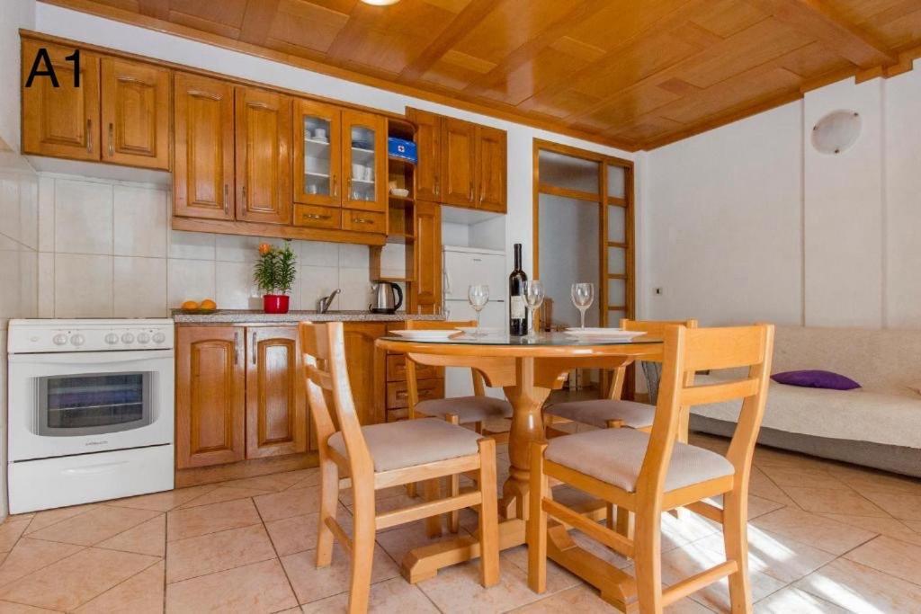 Apartment Klaric *